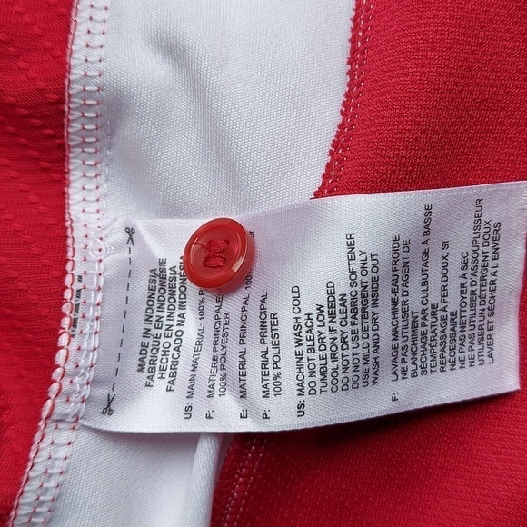 Adidas shirt. SizeL - Picture 7 of 7